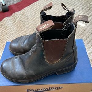 Blundstone 500 Chelsea boot womens size 8.5 us